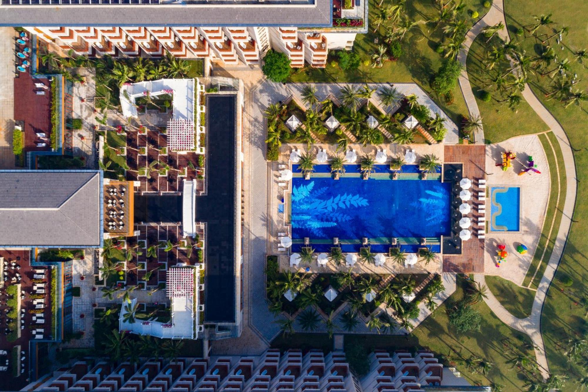 Wyndham Grand Plaza Royale Wenchang Exterior photo