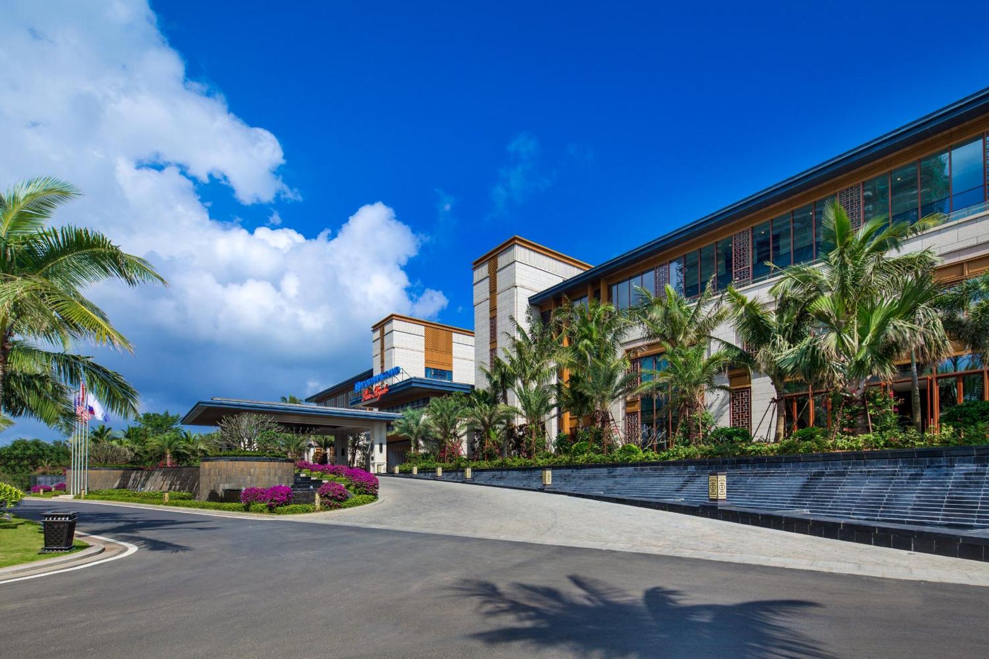 Wyndham Grand Plaza Royale Wenchang Exterior photo