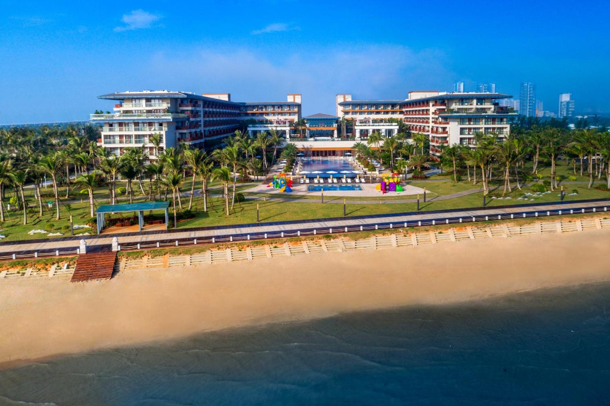 Wyndham Grand Plaza Royale Wenchang Exterior photo
