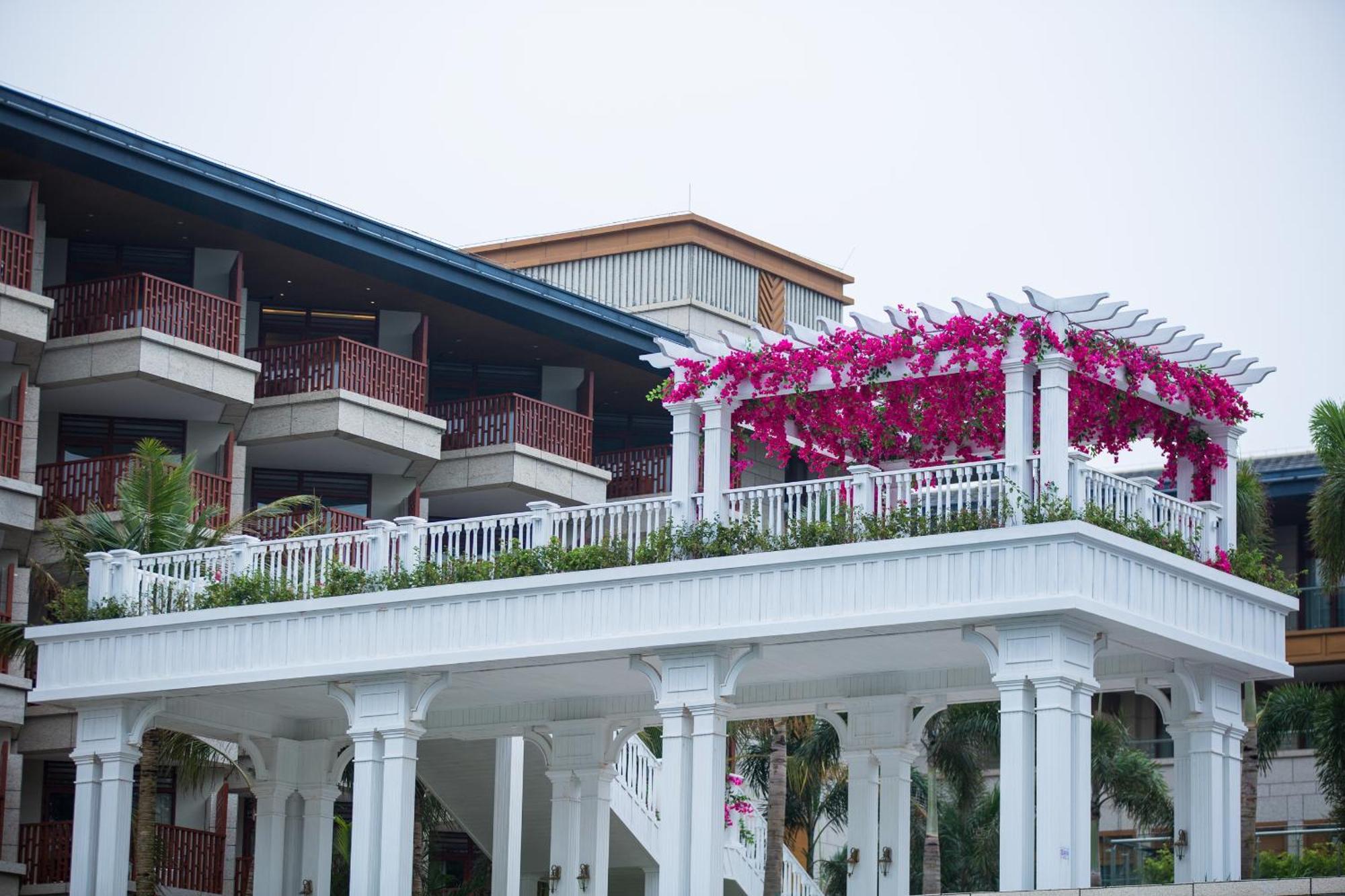 Wyndham Grand Plaza Royale Wenchang Exterior photo