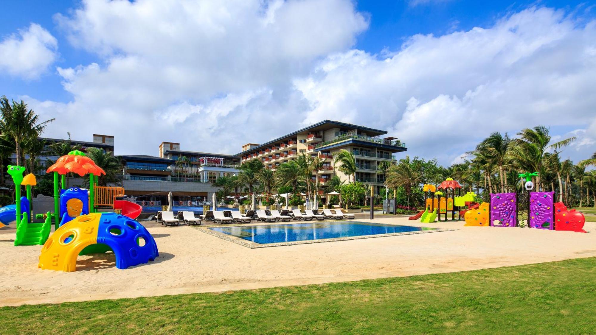Wyndham Grand Plaza Royale Wenchang Exterior photo